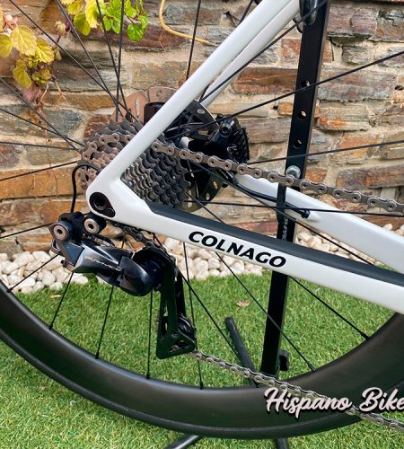 Colnago-C68-Disc-Blanco-Azul-Dorado-7